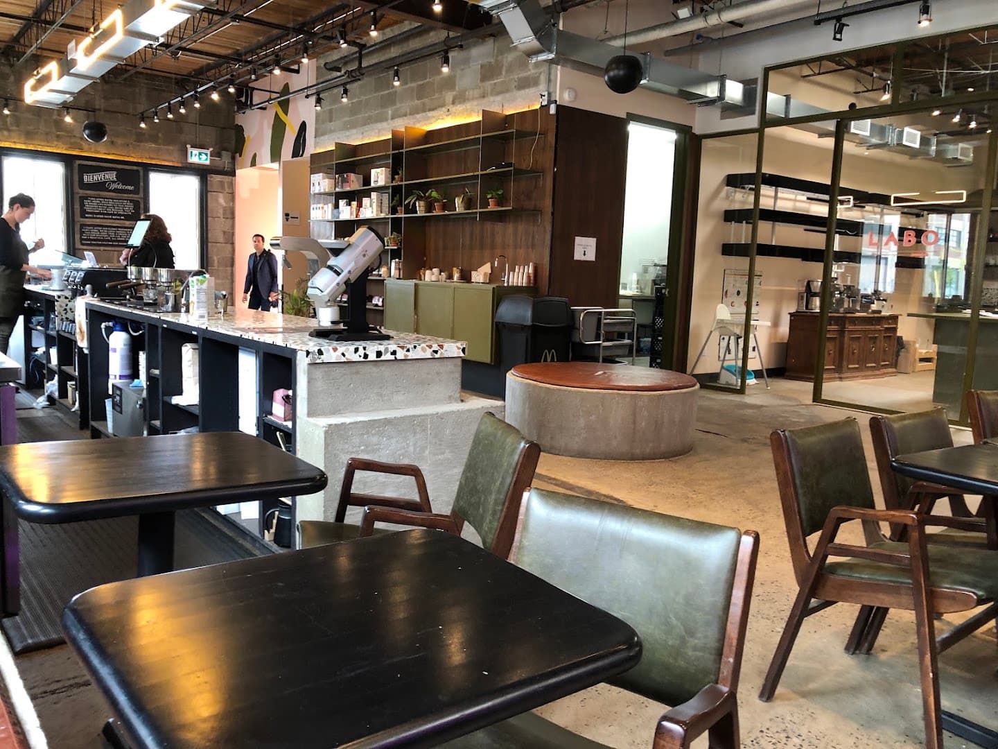 Café Saint-Henri (Villeray - Quartier Général) - specialty coffee shop in Montreal
