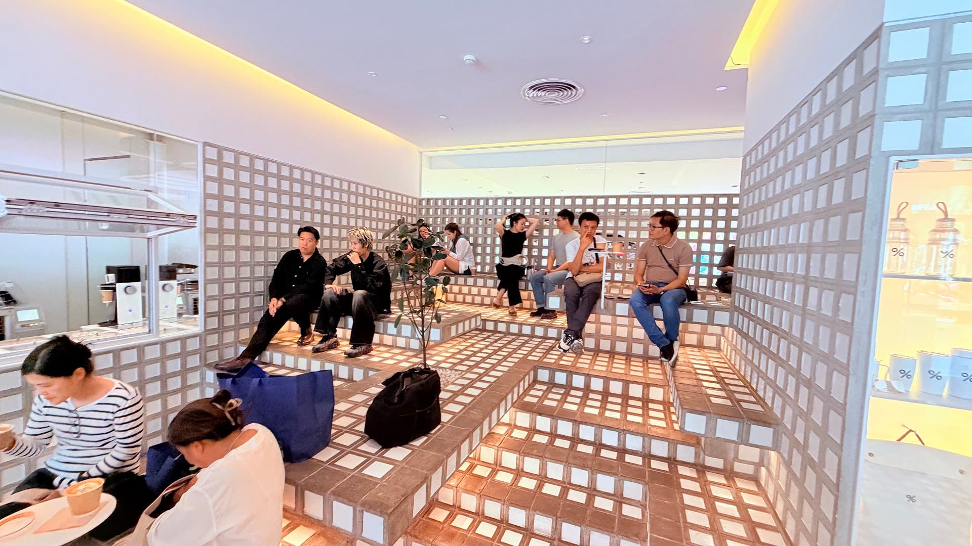 % Arabica Bangkok Central World - specialty coffee shop in Bangkok