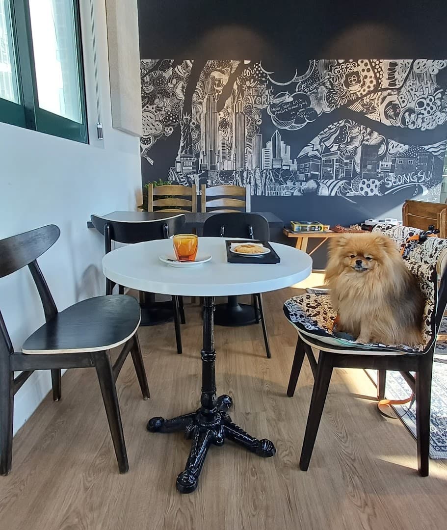 Birch Coffee - specialty coffee shop in Seoul