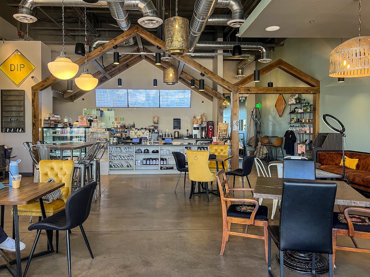Bully Brew Co. - specialty coffee shop in Phoenix