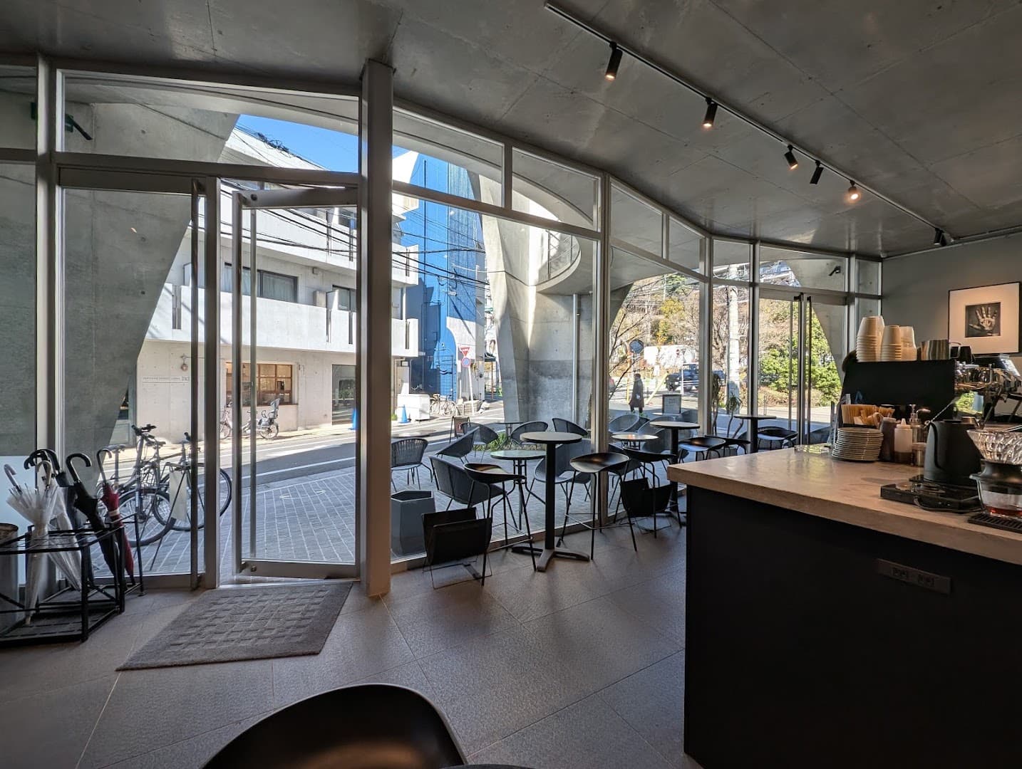 Swell Coffee Roasters - specialty coffee shop in Tokyo