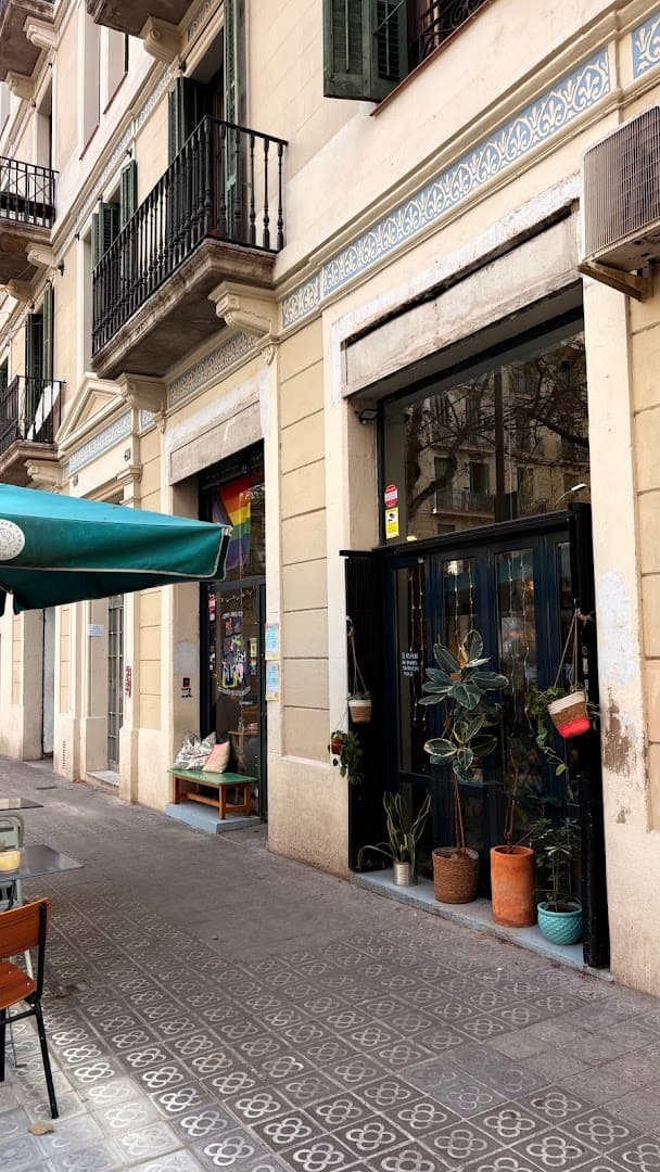Café Cometa - specialty coffee shop in Eixample