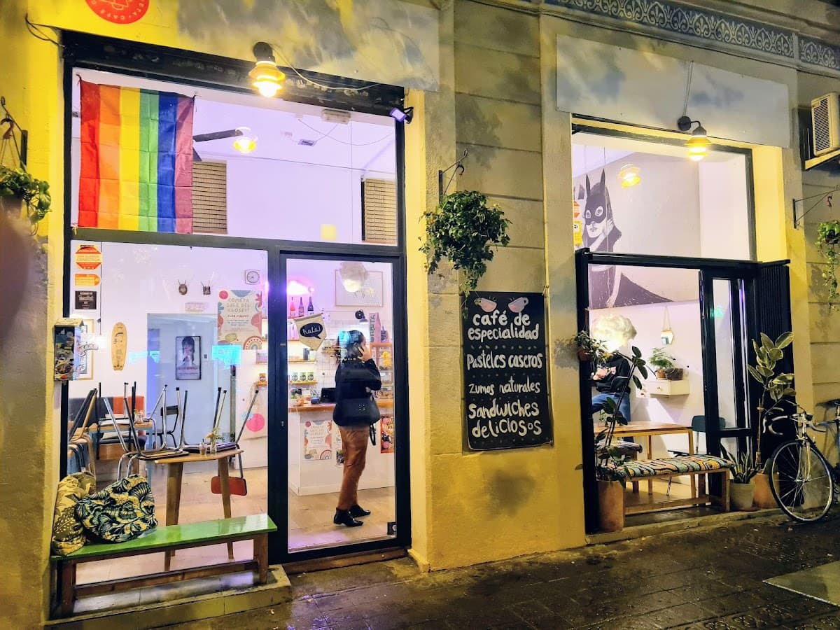 Café Cometa specialty coffee shop in Barcelona - photo 3