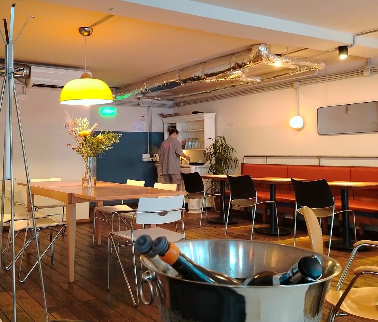 Interior of Sonder Vračar, specialty coffee shop in Belgrade