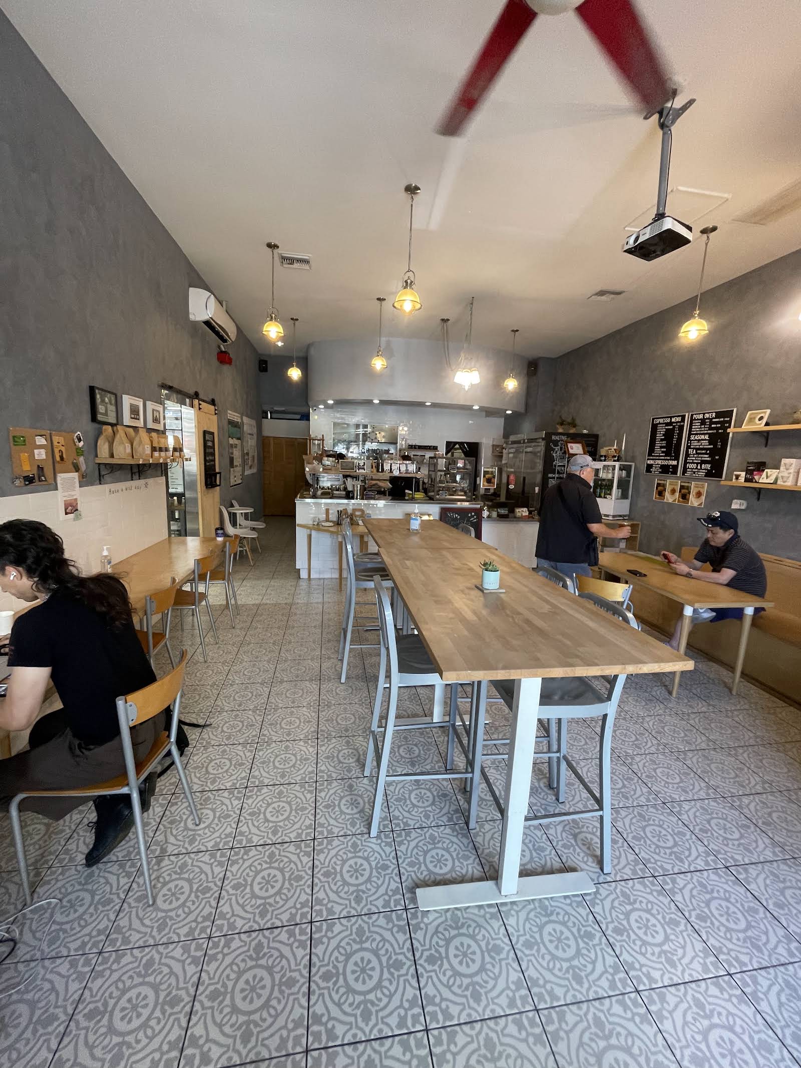 Lab Coffee & Roasters - specialty coffee shop in Los Angeles