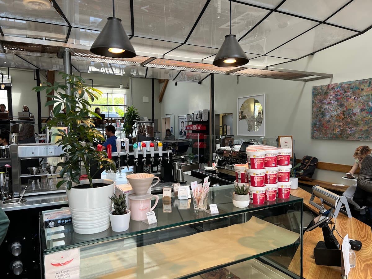 Intelligentsia Coffee Venice specialty coffee shop in Los Angeles - photo 7