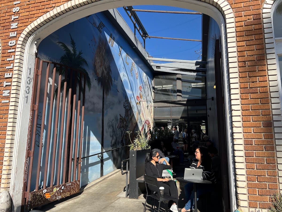 Intelligentsia Coffee Venice specialty coffee shop in Los Angeles - photo 8