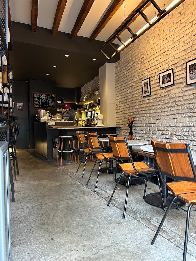 Qūentin Café - specialty coffee shop in Mexico City