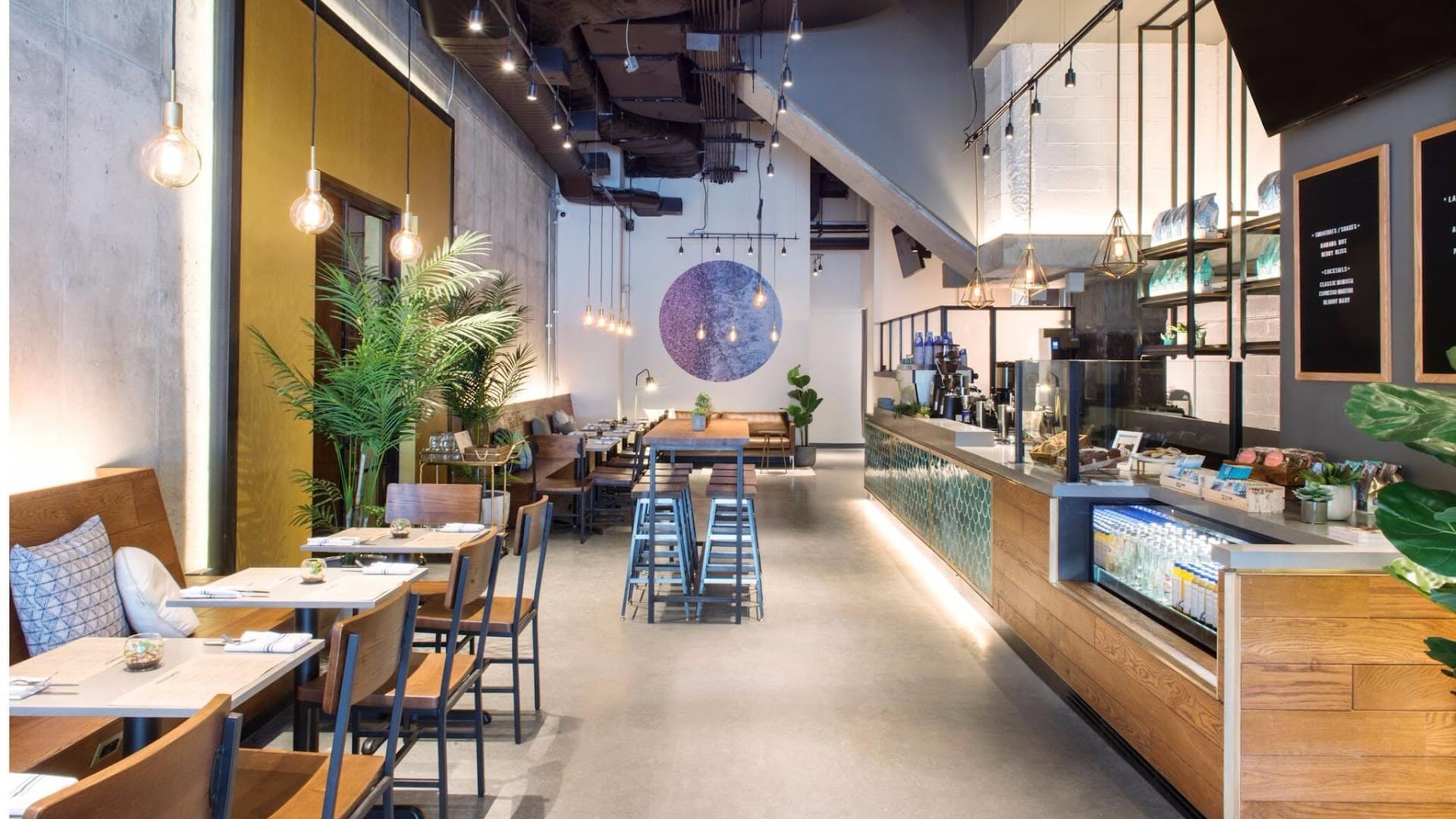 Bluestone Lane Manhattan West Café - specialty coffee shop in Hudson Yards