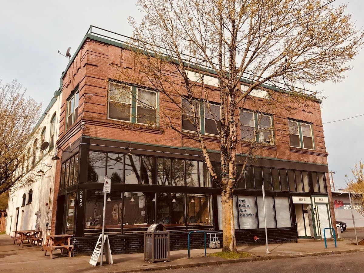 Two Stroke Coffee Co. - specialty coffee shop in St. Johns