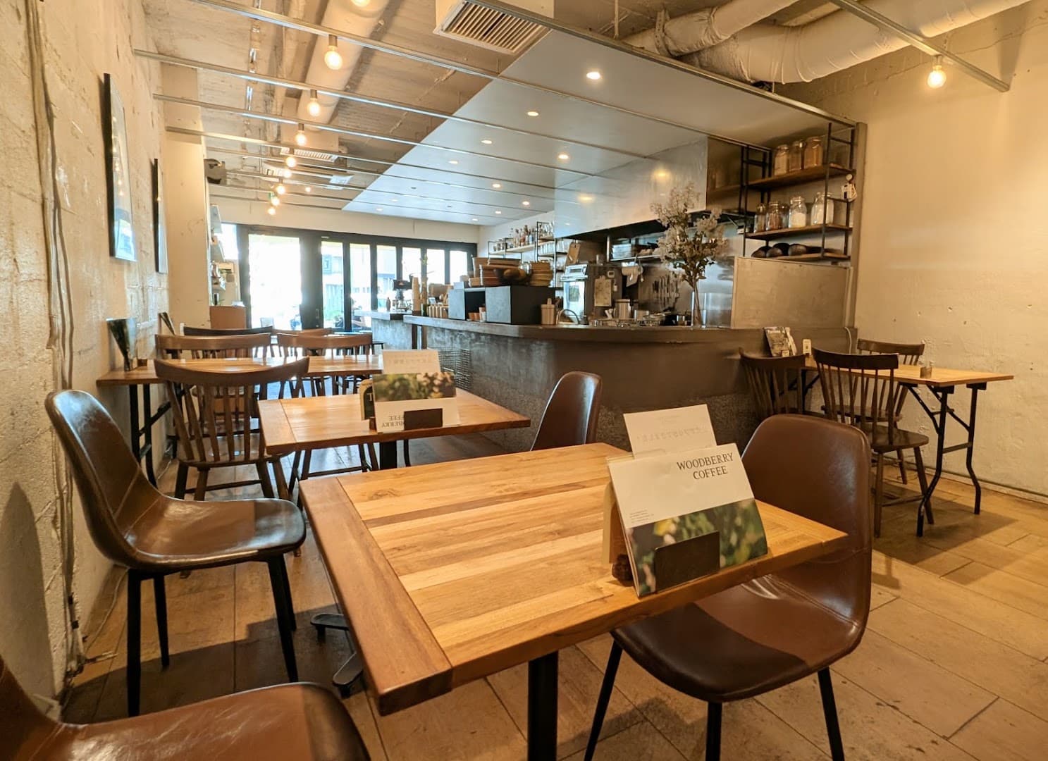 WOODBERRY COFFEE SHIBUYA - specialty coffee shop in Tokyo