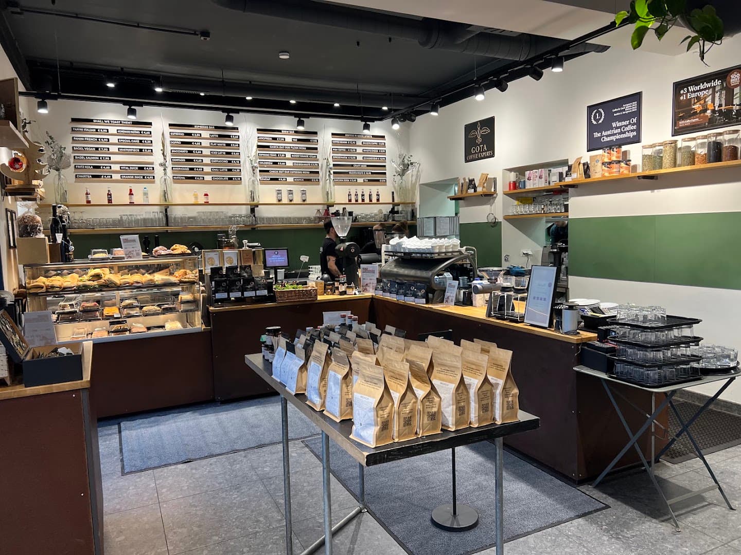 GOTA Coffee experts - specialty coffee shop in Vienna