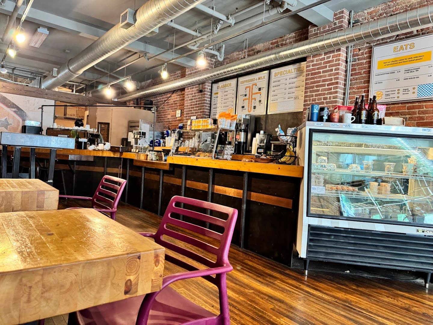 High Five Coffee - specialty coffee shop in Downtown