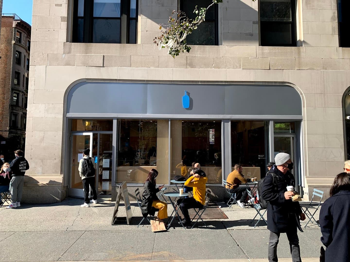 Blue Bottle Coffee specialty coffee shop in New York - photo 9