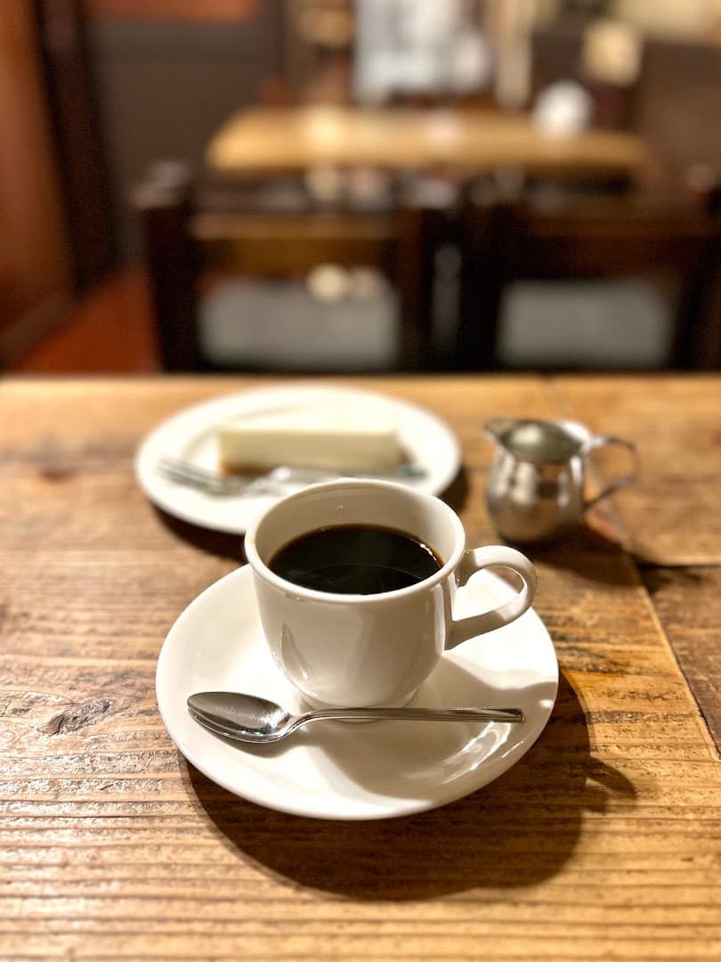 Kanda Brazil - specialty coffee shop in Tokyo
