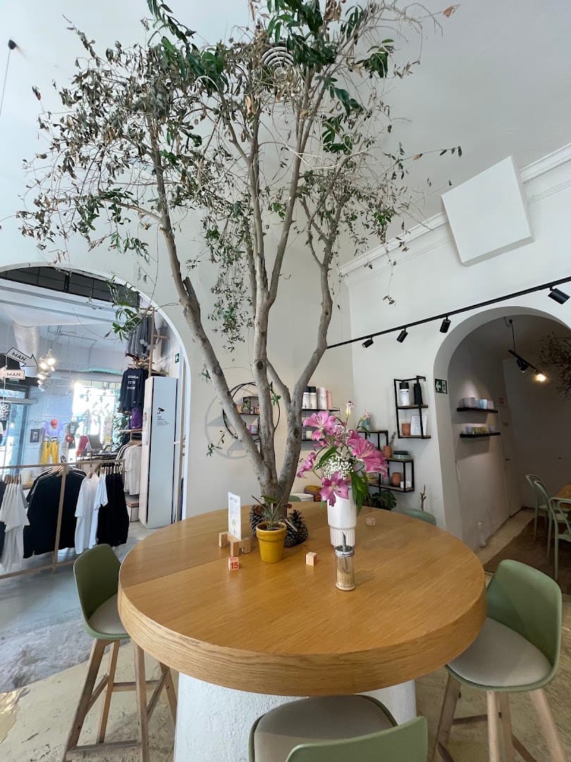 BRUTAL - specialty coffee shop in Madrid