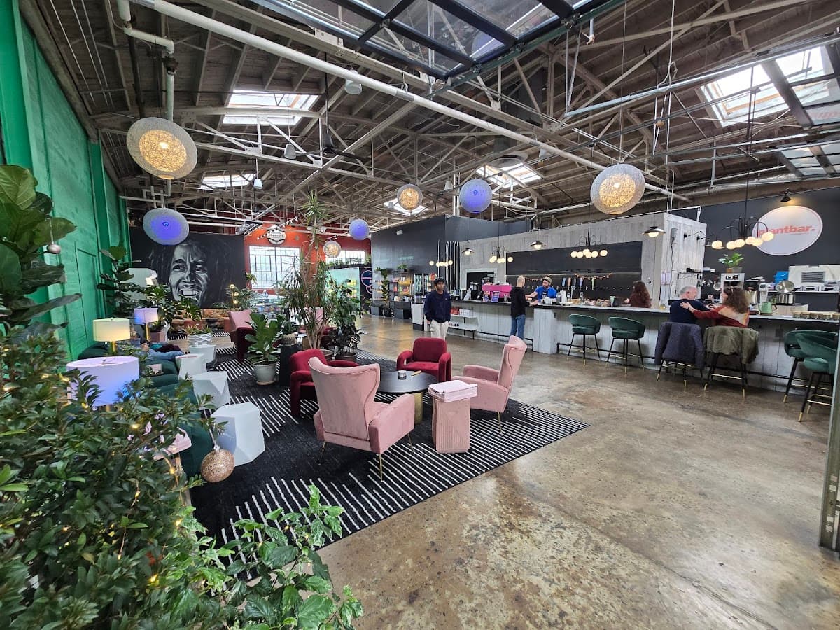 Plant Bar - Coffee and Tea - specialty coffee shop in South Slope Brewing District