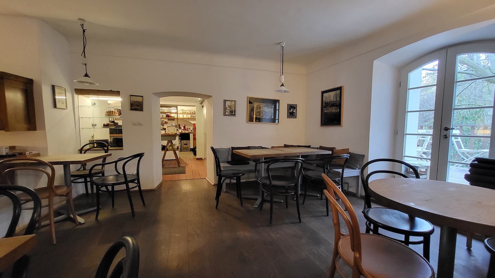 Kavárna Nový Svět - specialty coffee shop in Prague