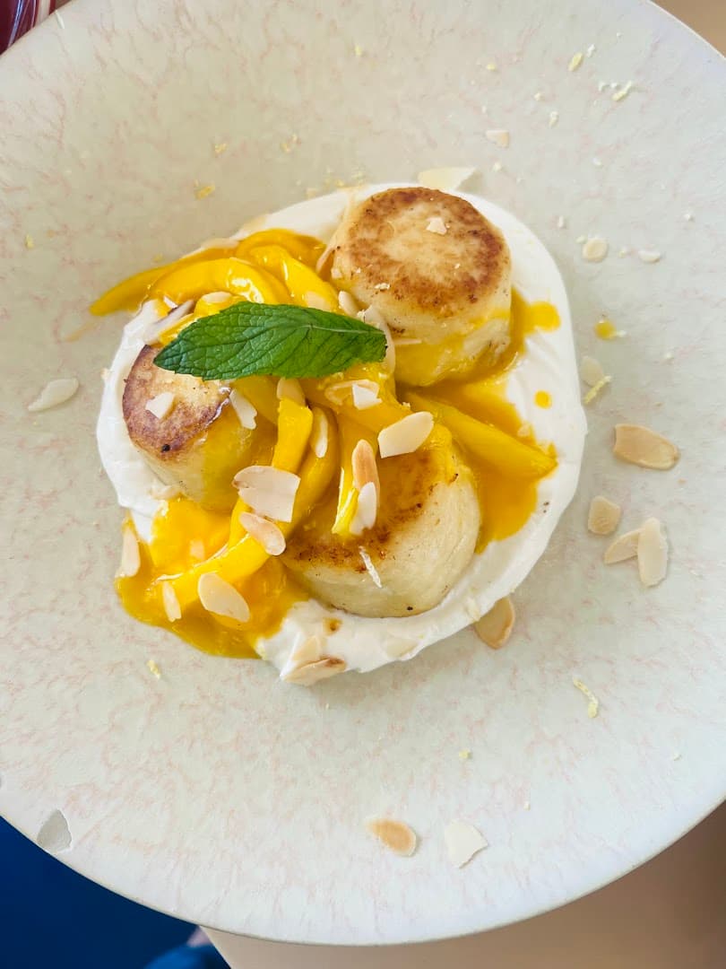 The Folks Sé - Specialty Coffee, Breakfast & Brunch - specialty coffee shop in Lisbon