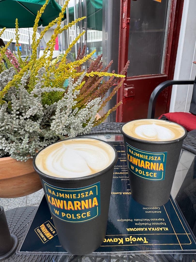 Coffee at Najmniejsza Kawiarnia w Polsce, specialty coffee shop in Warsaw