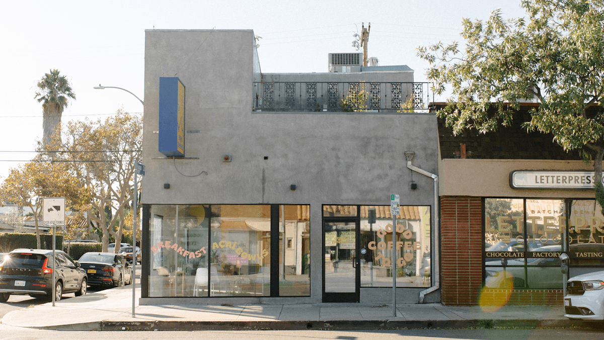 Eyes Peeled Coffee specialty coffee shop in Los Angeles - photo 3