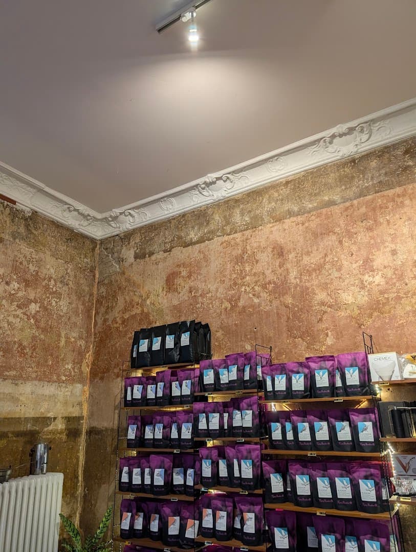 Flying Roasters specialty coffee shop in Berlin - photo 5