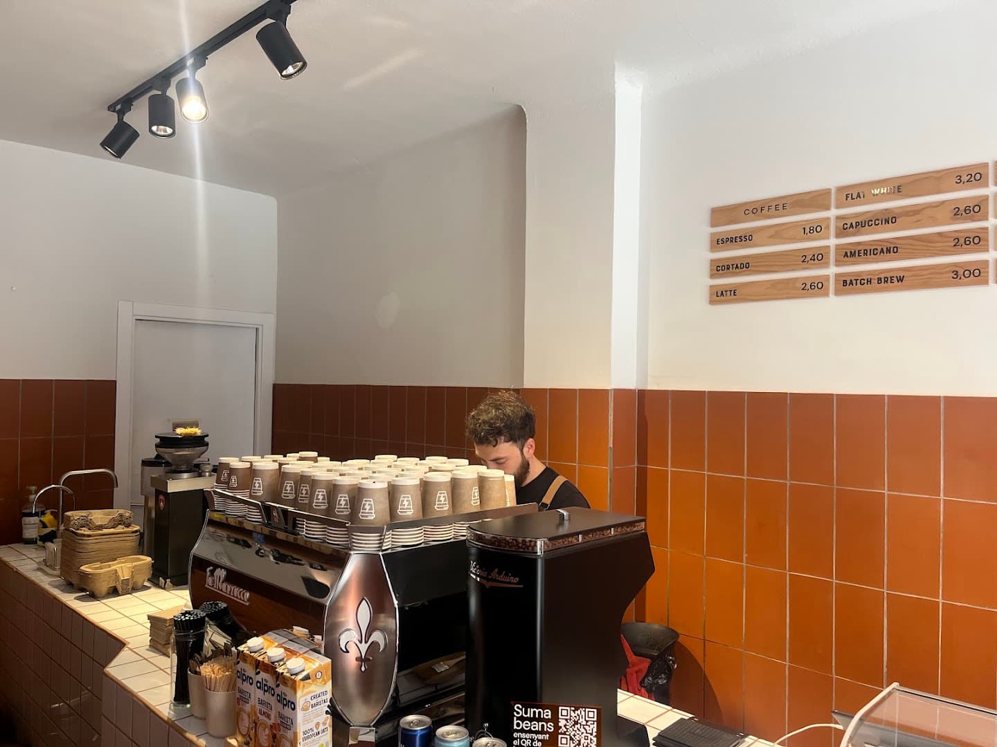 Syra Coffee - Via Augusta - specialty coffee shop in Sarrià-Sant Gervasi