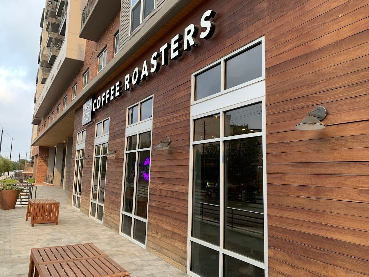 Luce Coffee Roasters - specialty coffee shop in Houston