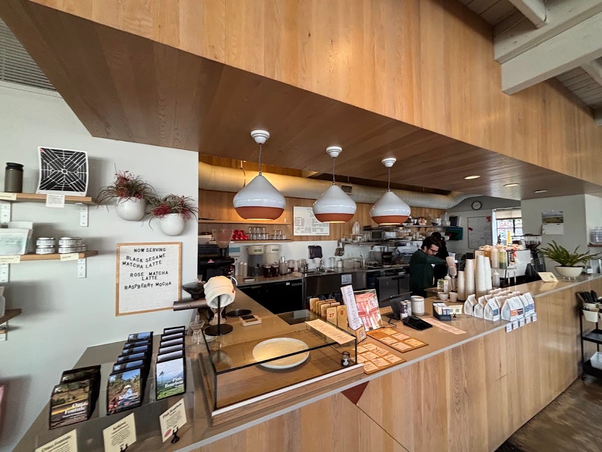 Upper Left Roasters specialty coffee shop in Portland - photo 4
