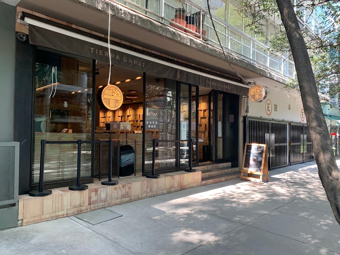 Tierra Garat Amsterdam - specialty coffee shop in Mexico City