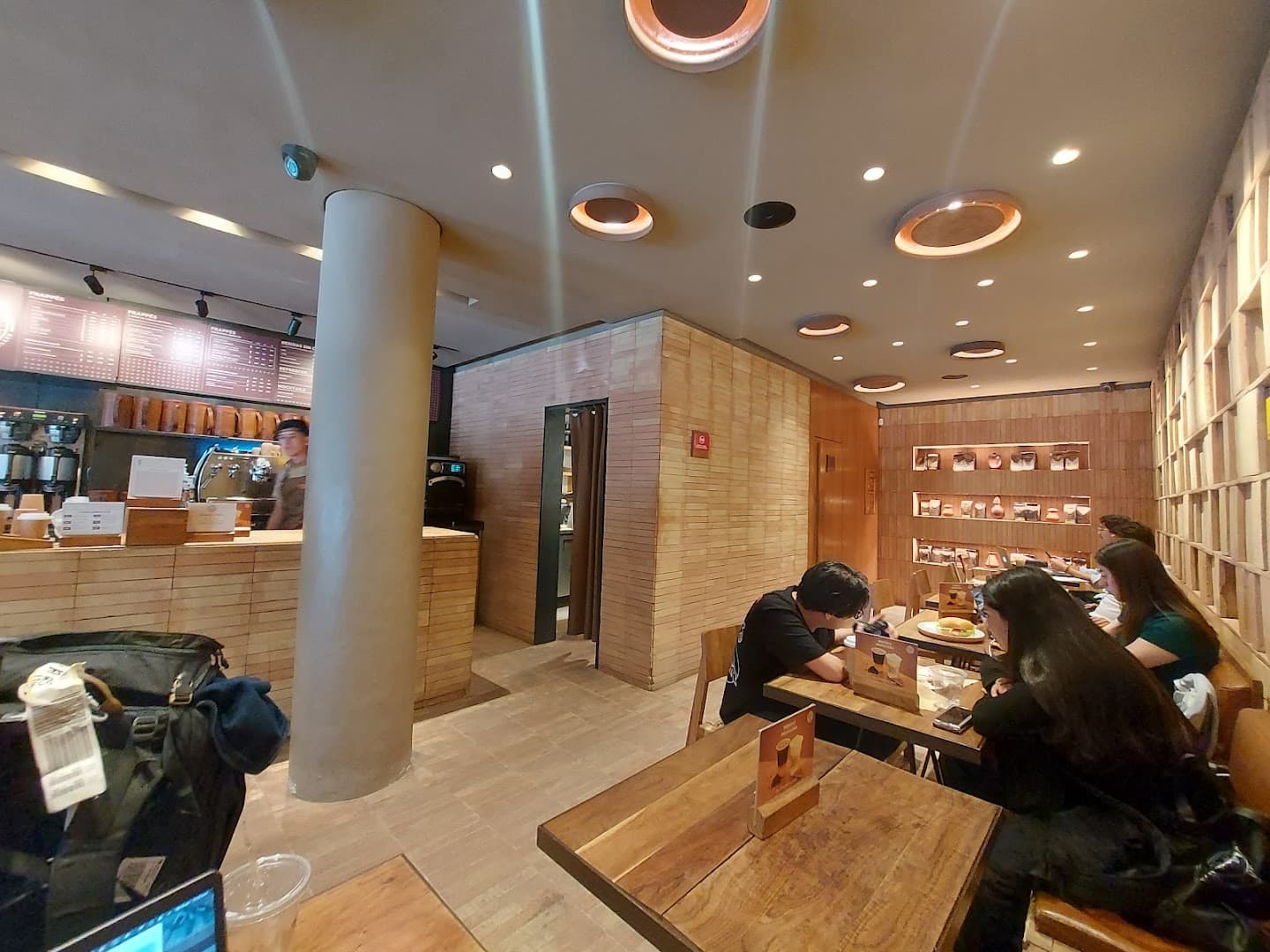 Interior of Tierra Garat Amsterdam, specialty coffee shop in Mexico City