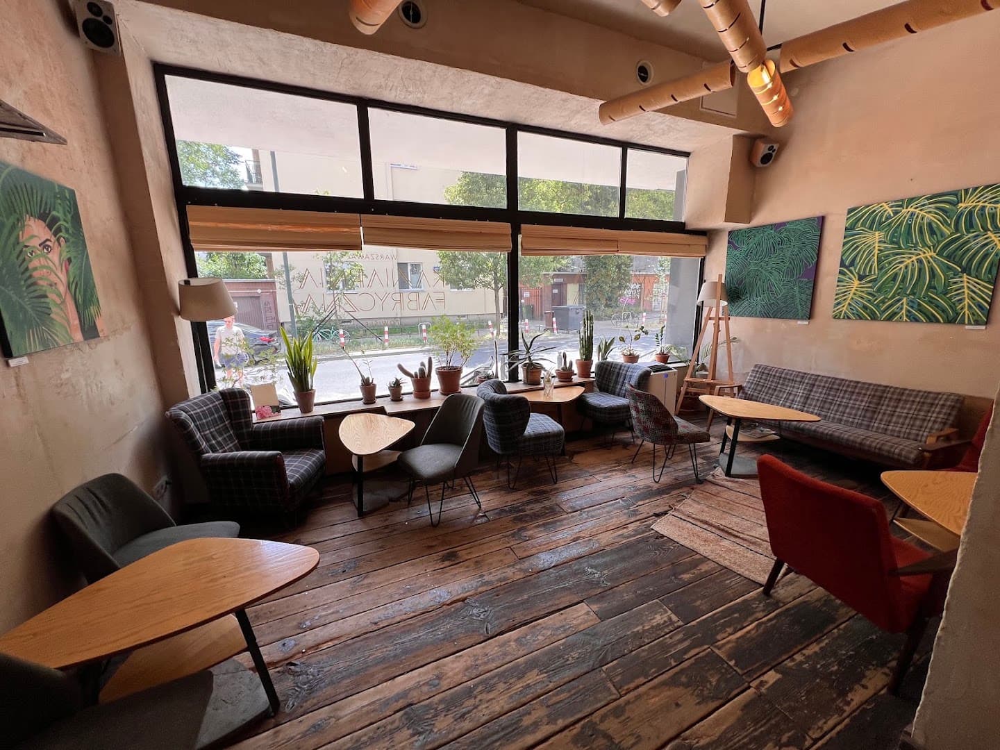 Interior of Fabryczna, specialty coffee shop in Warsaw