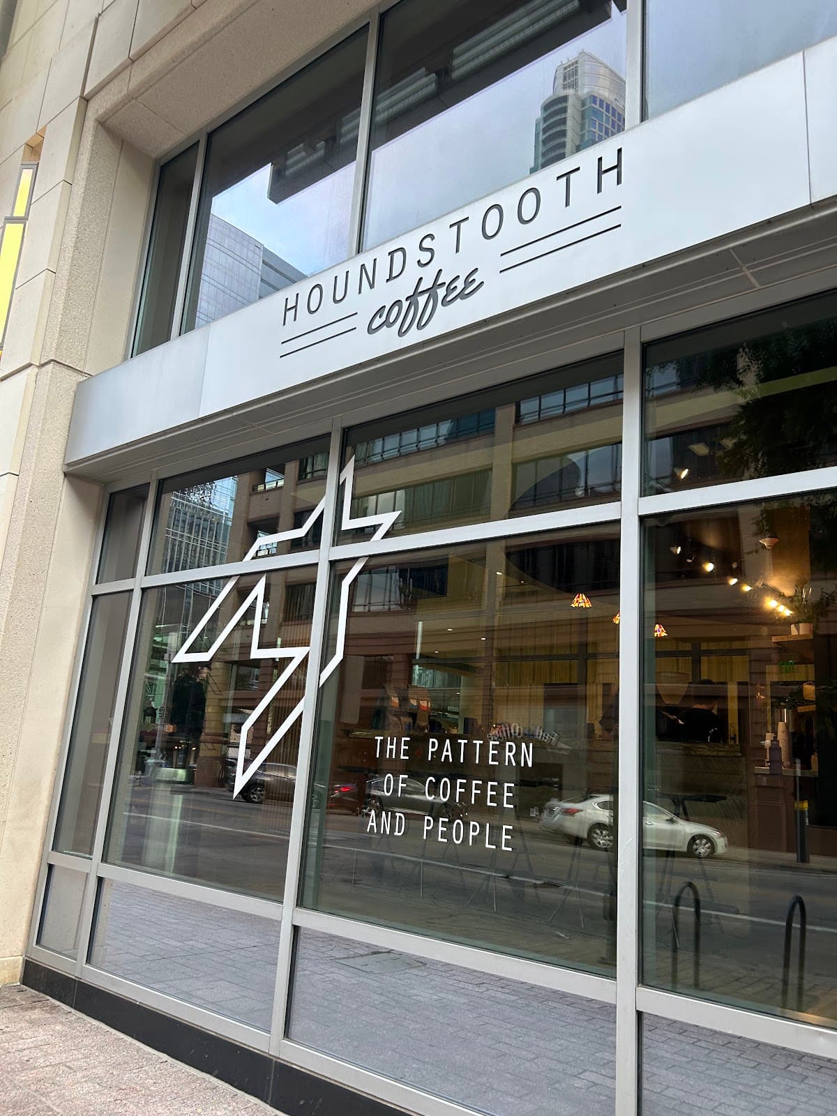 Houndstooth Coffee specialty coffee shop in Austin - photo 7