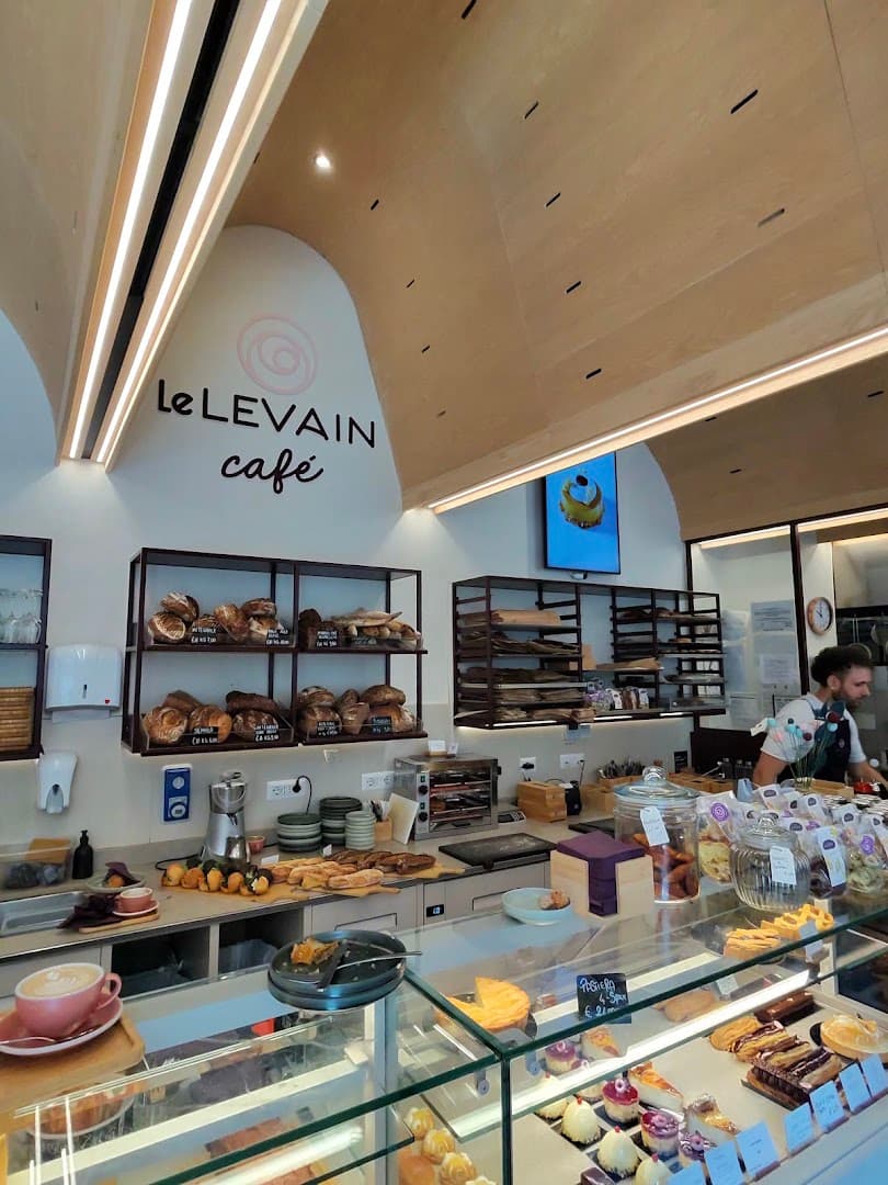Interior of Le Levain Café, specialty coffee shop in Rome
