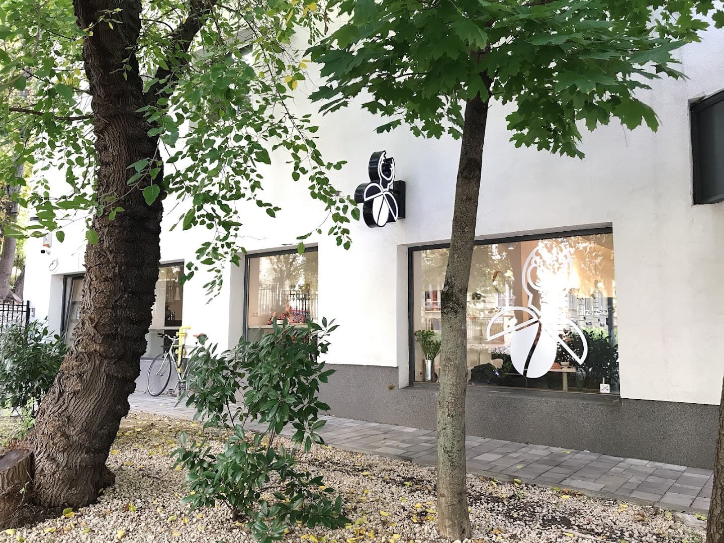 The Rusty Coffee Buda - specialty coffee shop in District II