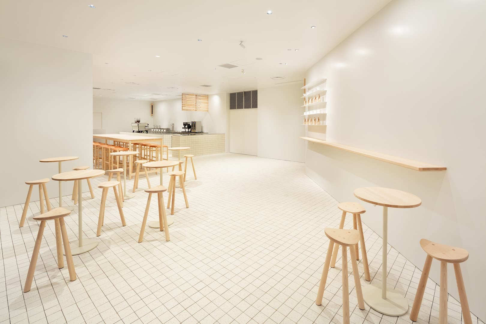 Blue Bottle Coffee Ginza Cafe — specialty coffee in Tokyo
