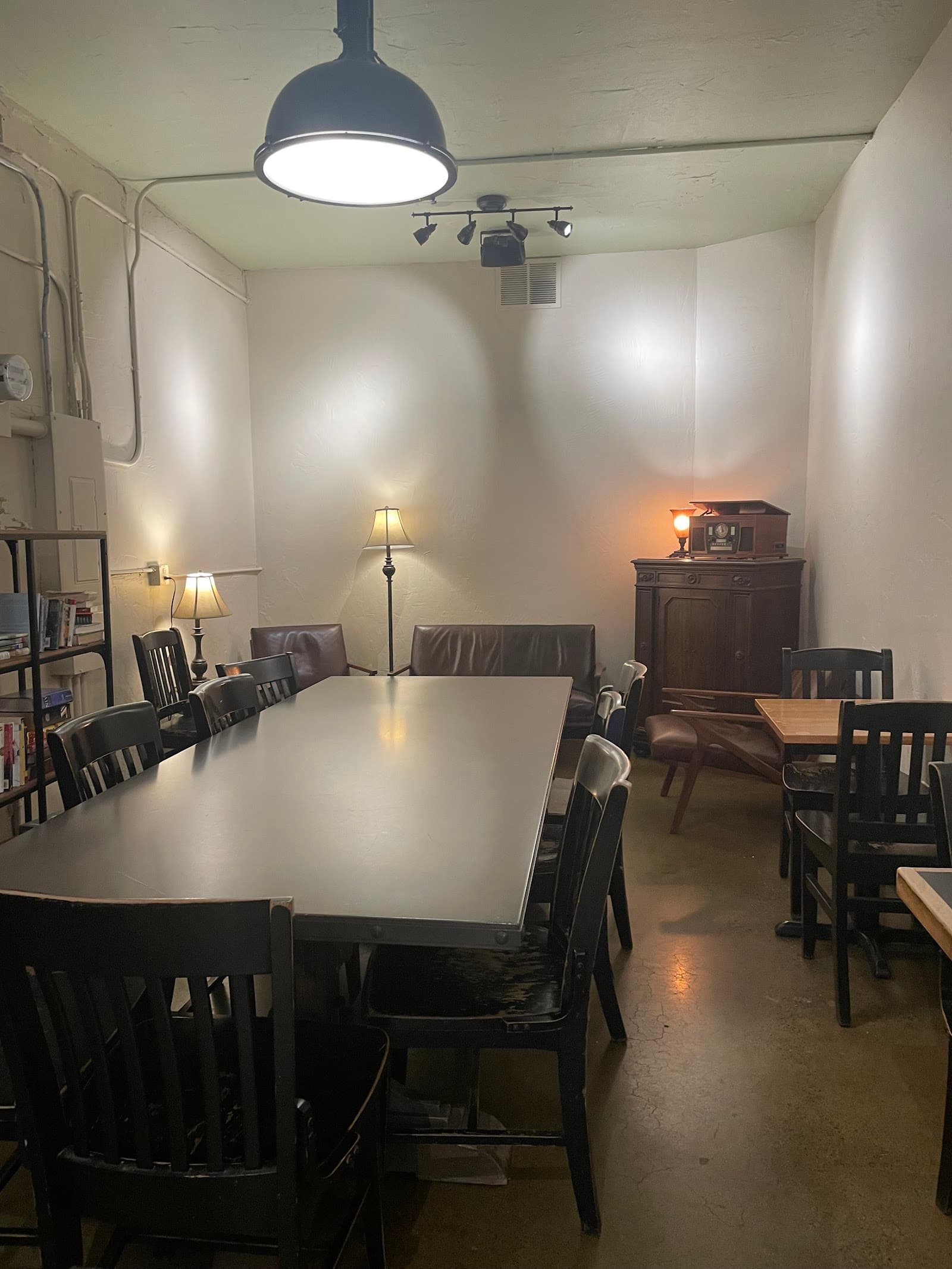 Victrola Coffee Roasters specialty coffee shop in Seattle - photo 6