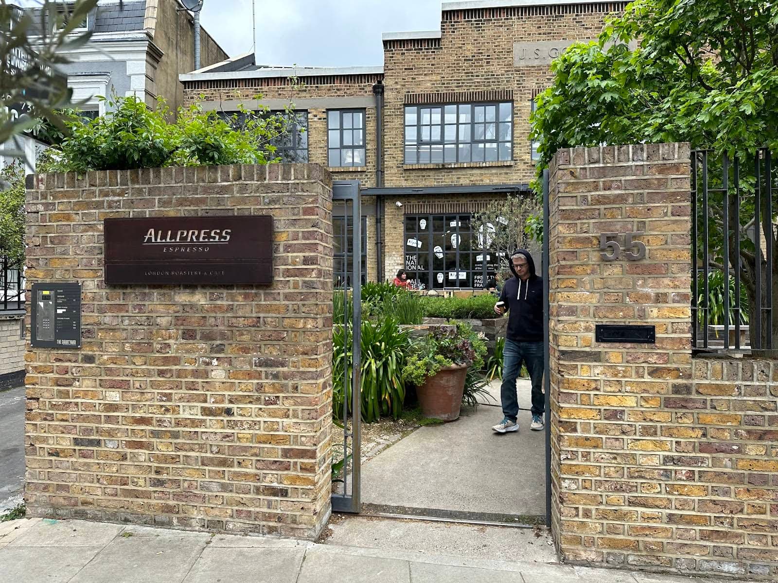 Allpress Espresso Roastery and Cafe specialty coffee shop in London - photo 12