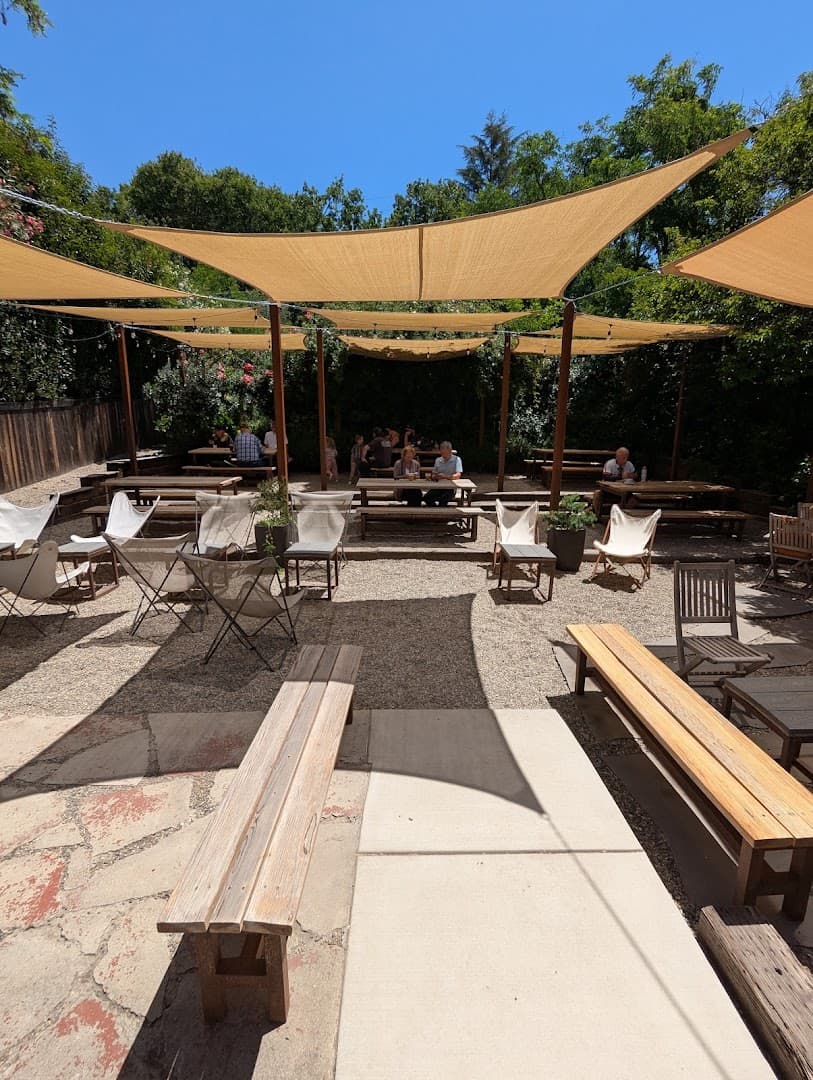 Lefty's Coffee Co. - specialty coffee shop in Santa Barbara