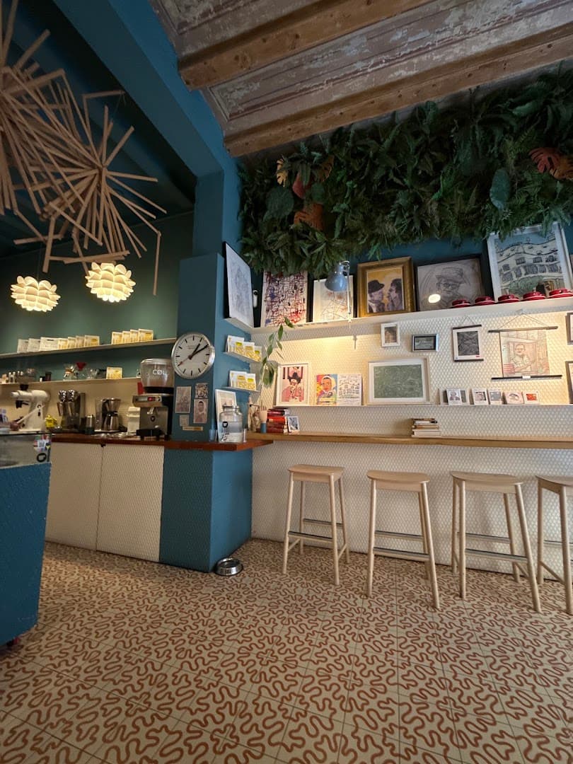 ÖSS Kaffe Barcelona specialty coffee shop in Barcelona - photo 7