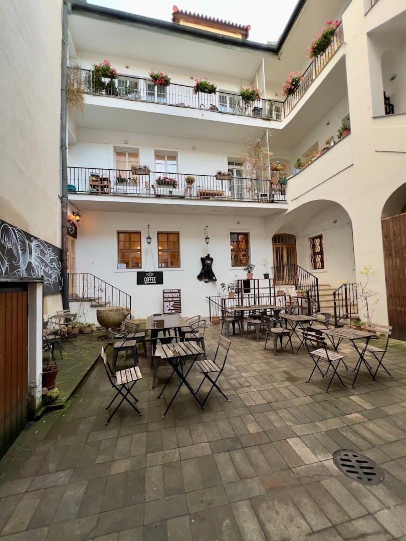 Kaférna - specialty coffee shop in Prague