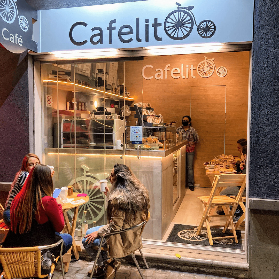 Storefront of Cafelito, specialty coffee shop in Mexico City