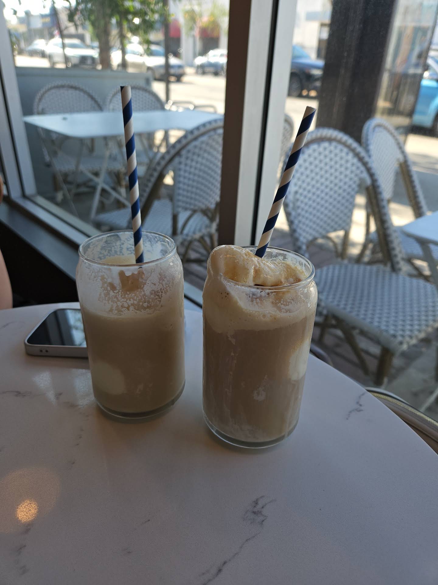 Bluestone Lane West Hollywood Café specialty coffee shop in Los Angeles - photo 4