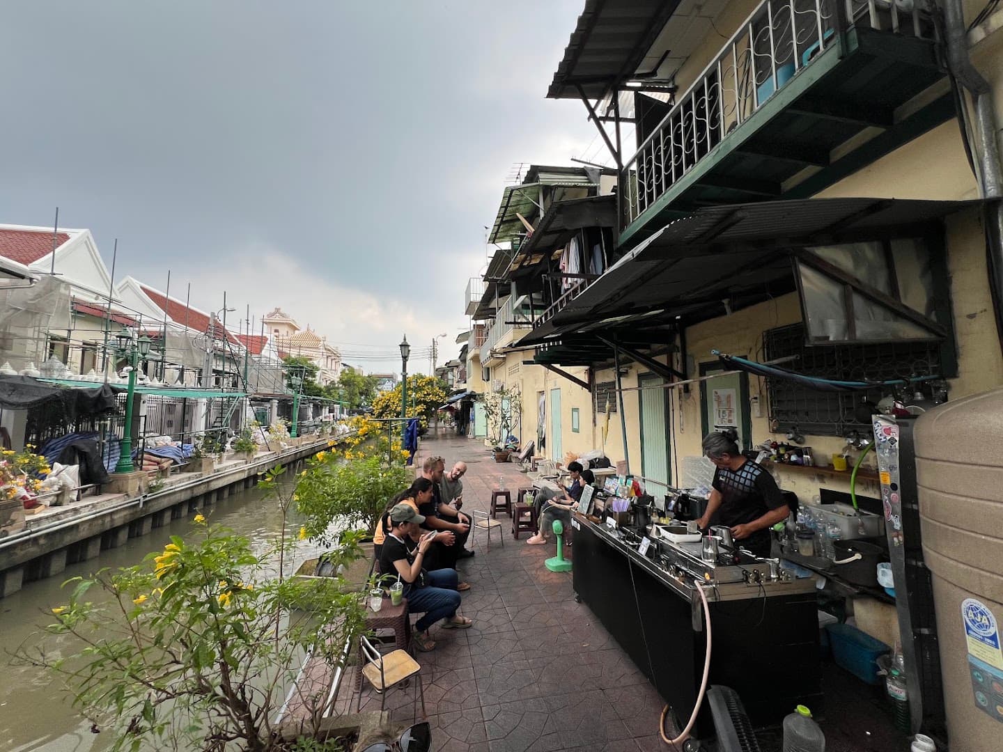 Uncle Tai Coffee - specialty coffee shop in Bangkok