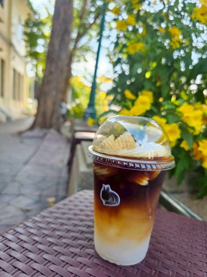 Uncle Tai Coffee - specialty coffee shop in Bangkok