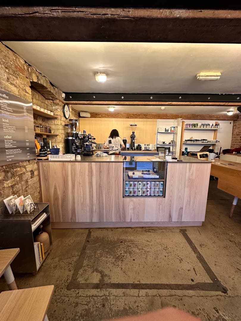 Indigo & Cloth - specialty coffee shop in Dublin
