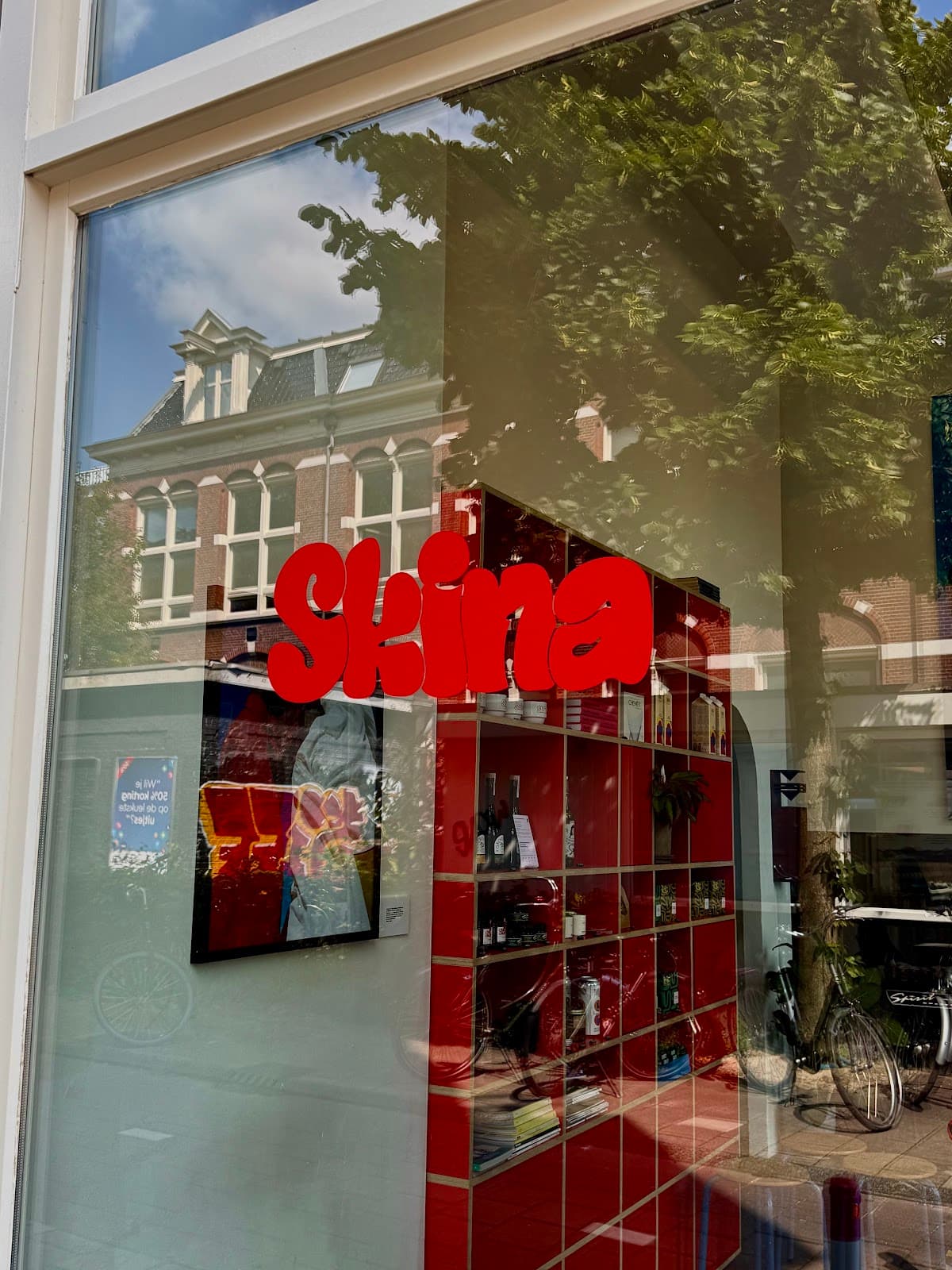 Skina - specialty coffee shop in Amsterdam