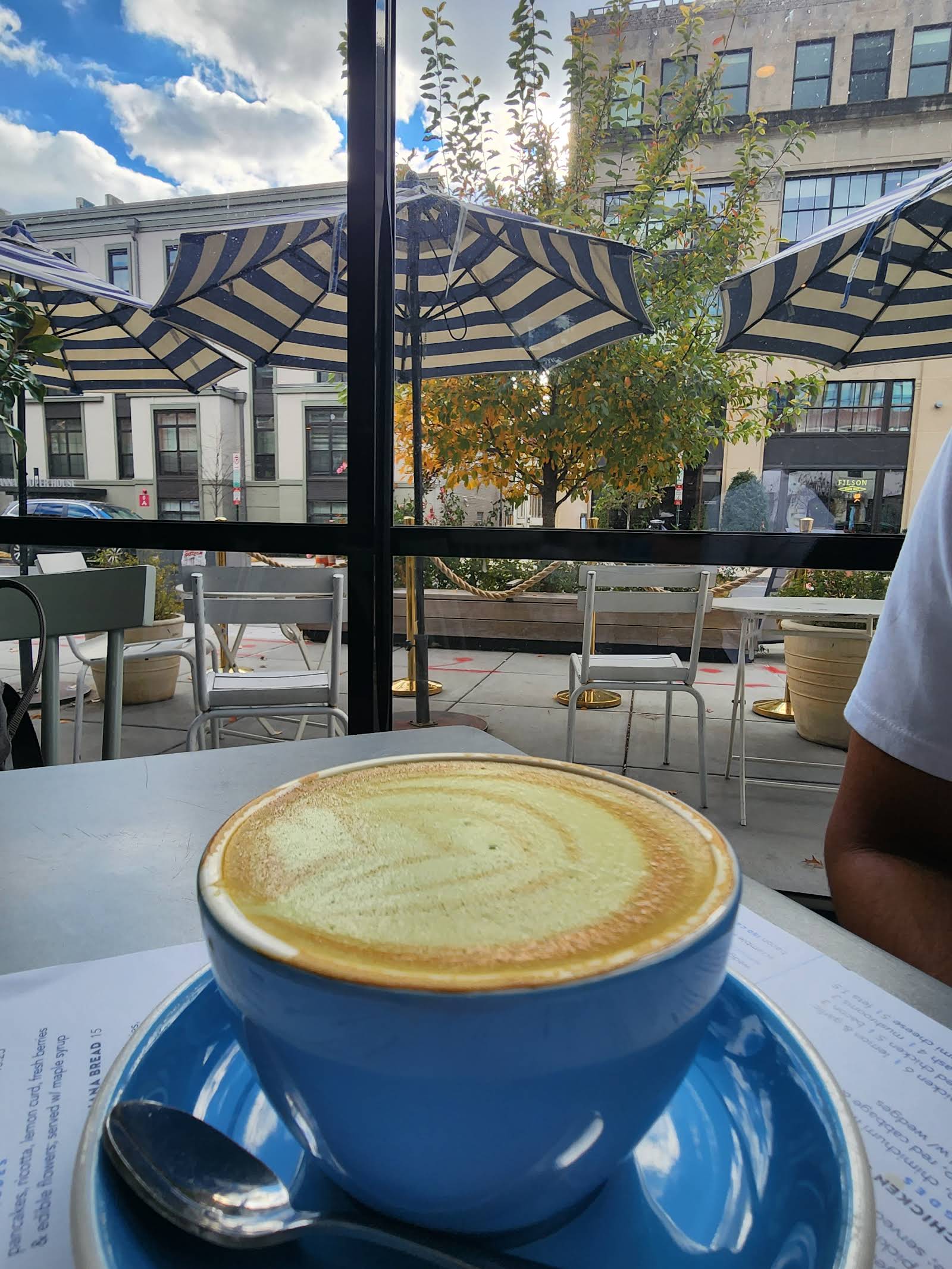Bluestone Lane Logan Circle Café specialty coffee shop in Washington, D.C. - photo 6