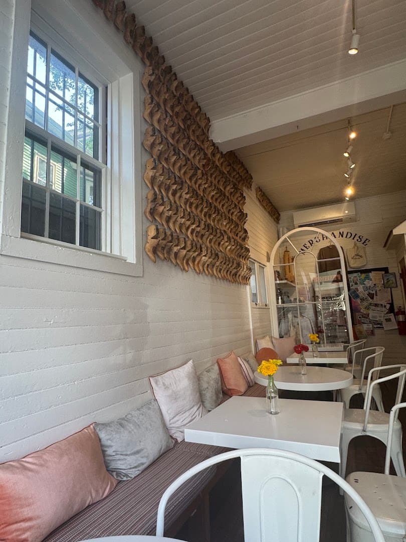 Rise 'n Shine Coffee Bar - specialty coffee shop in Providence