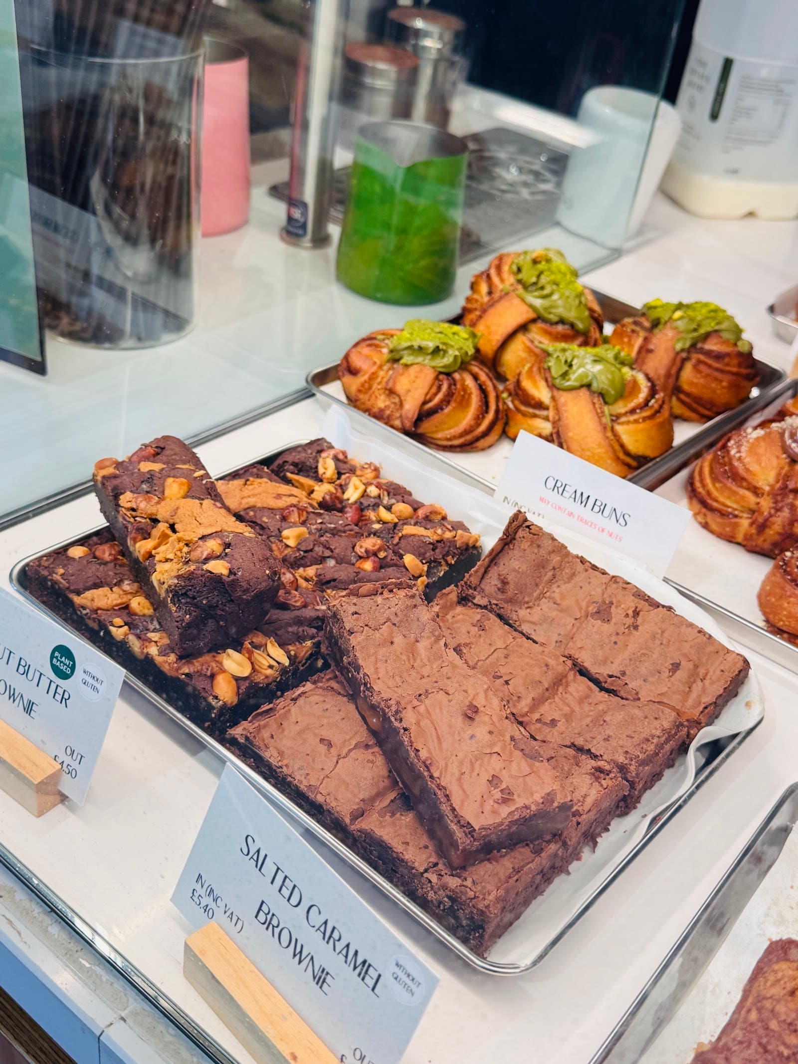 Food at Treelogy Speciality Coffee Paddington, specialty coffee shop in London